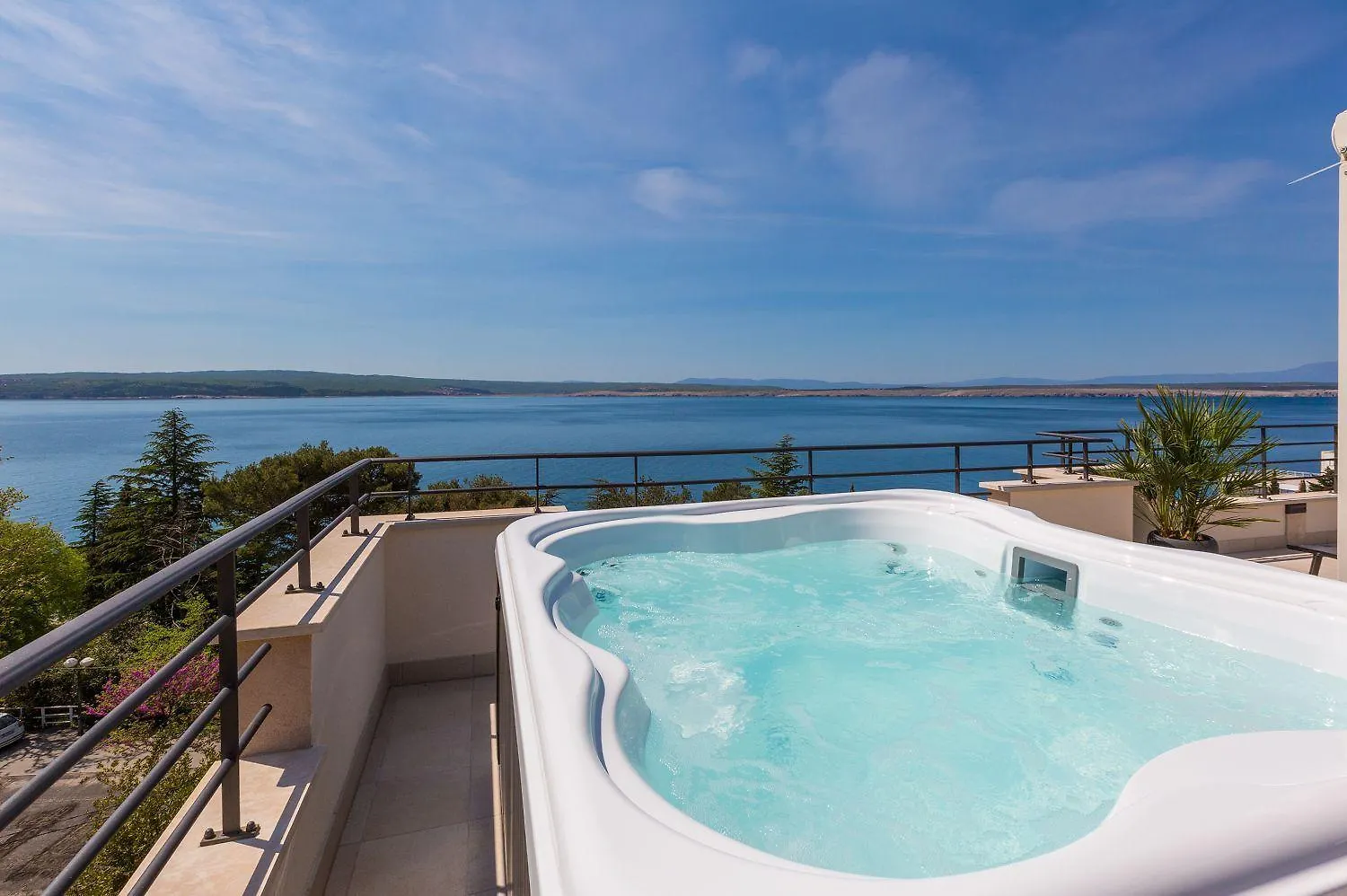 Beeindruckendes Apartment Nur 100 Meter Zum Strand Mit Jacuzzi, Sauna, Meerblick, Wifi Драмаль Хорватия
